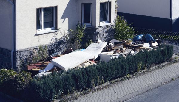 Yard Junk Removal in Lewes